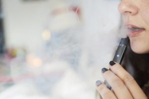 Here Is What You Need to Know About Vaping As a Beginner